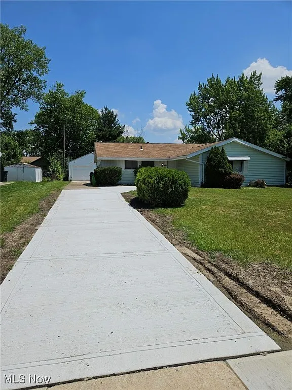 5897 Kimberly Dr photo 1