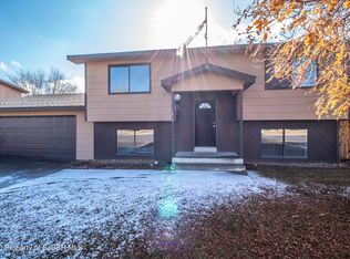 1607 E 22nd St, Farmington, NM 87401
