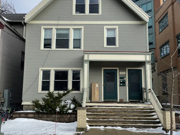 325 W Wilson St APT 3, Madison, WI 53703