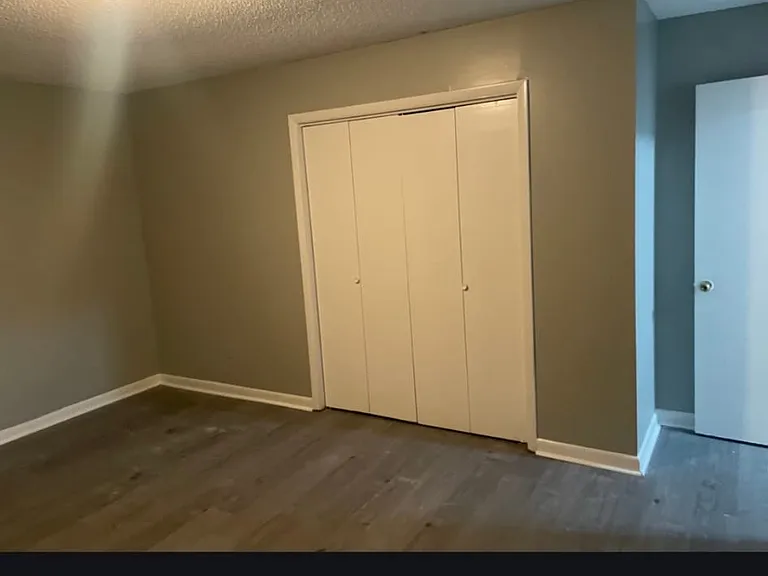 1229 Tuckahoe Dr — Photo 3