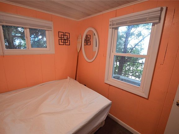 5th image of 709 Park Ave