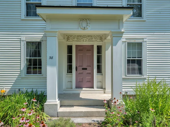 38 Congress Street, Belfast, ME 04915