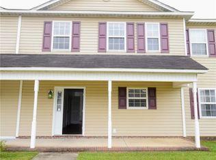 1235 Bombay Dr, Fayetteville, NC 28312