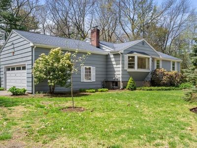 1 Woodcliff Rd, Canton, MA, 02021