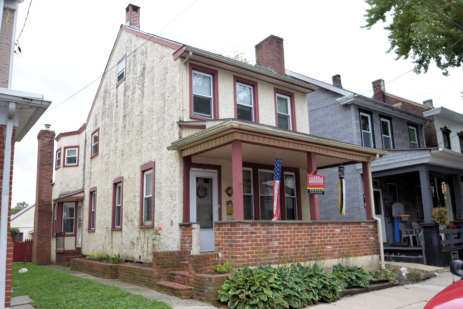 412 Cherry St photo 1