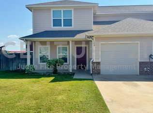 102 Bridle Ct, Kemp, TX 75143