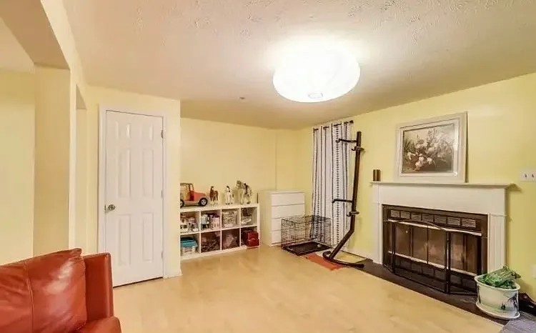 1500 Falstone Ln — Photo 9