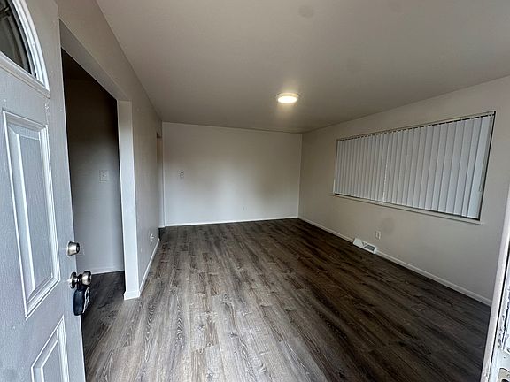 3rd image of 4638 Swadley St