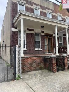 24-11 42nd Street, Long Island City, NY, 11103