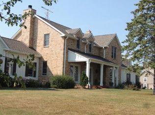 5015 S Church Rd, West Bend, WI 53095