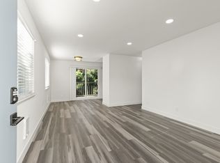 705 Prospect Row #4, San Mateo, CA 94401