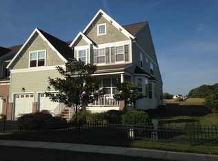 230 Holcombe Way, Lambertville, NJ 08530