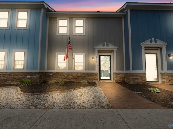 2028 English Dr SW Unit 3, Huntsville, AL 35803