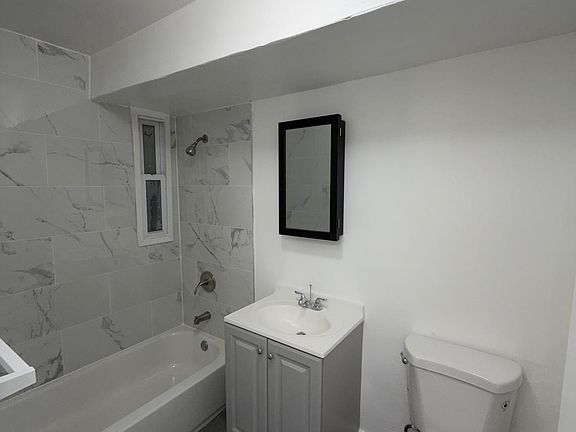 2nd image of 404 Stuyvesant Ave APT 15