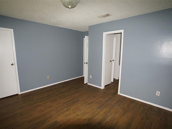 5th image of 5519 Farley Dr Unit A