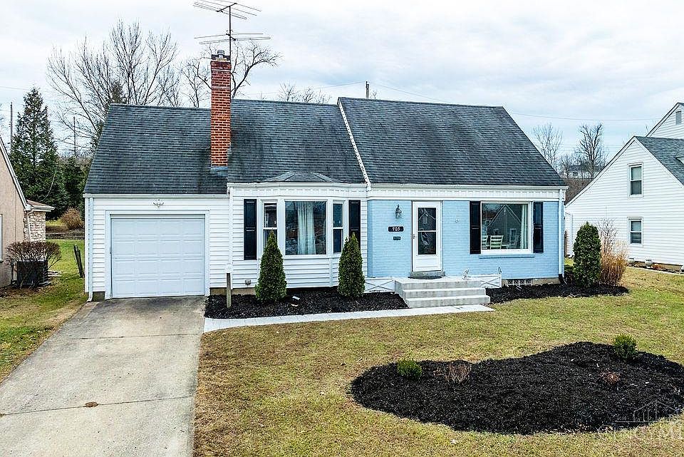 1st image of 905 Harrison Ave