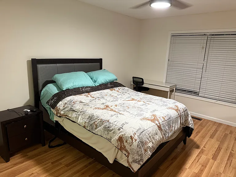 411 Fletcher Ln — Photo 35