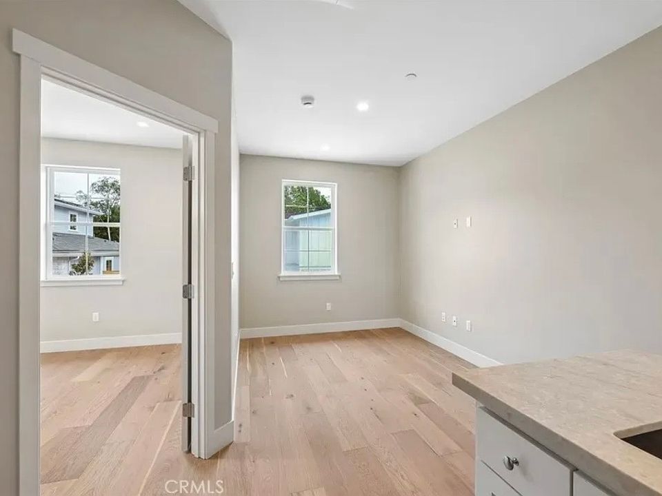 1st image of 3148 Johnson Ave #A