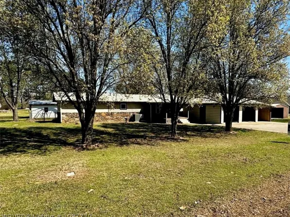 2100 Horne St, Lavaca, AR 72941