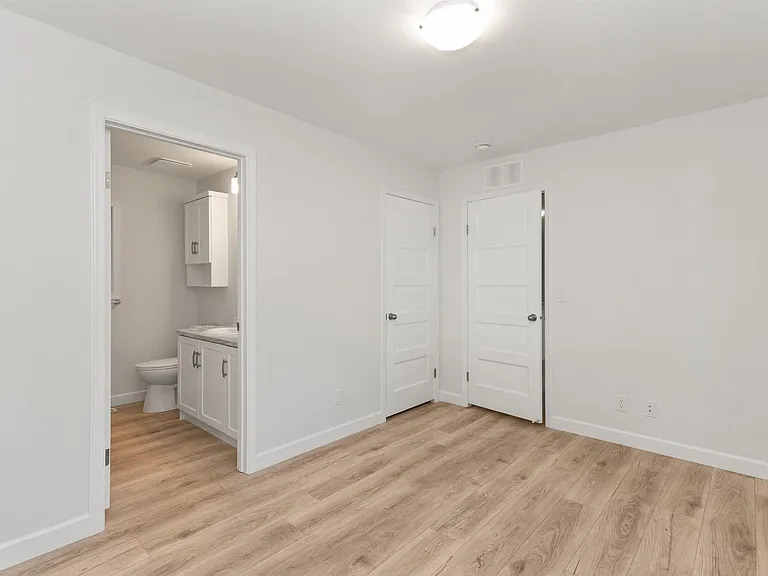 24330 Fraser Hwy #19 — Photo 19