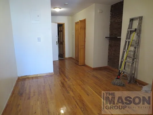 Rented by Mason Group LLC | media 19