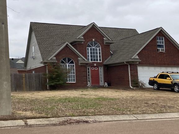 3rd image of 2232 Greencliff Dr