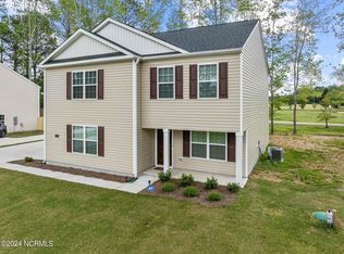196 Victoria Dr, Washington, NC 27889