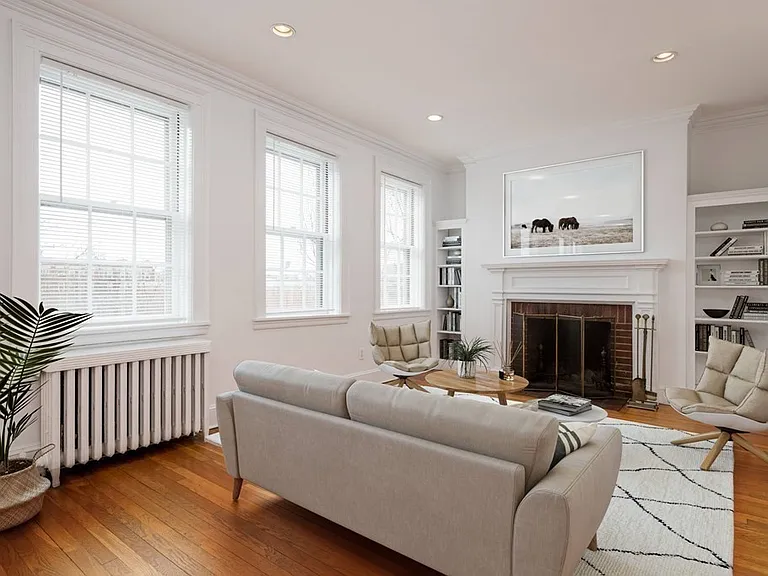 79 Martin St #33 — Photo 2