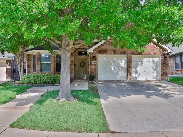 3805 Denridge Ln, Roanoke, TX 76262