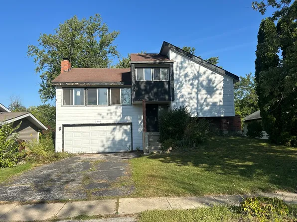 3402 Fountainbleau Dr, Hazel Crest, IL 60429
