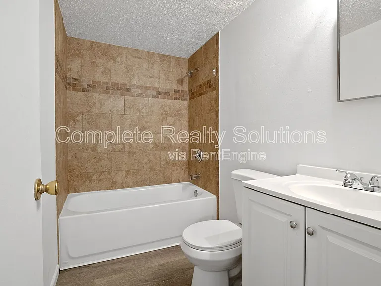 318 Mount Everest Dr #D — Photo 10