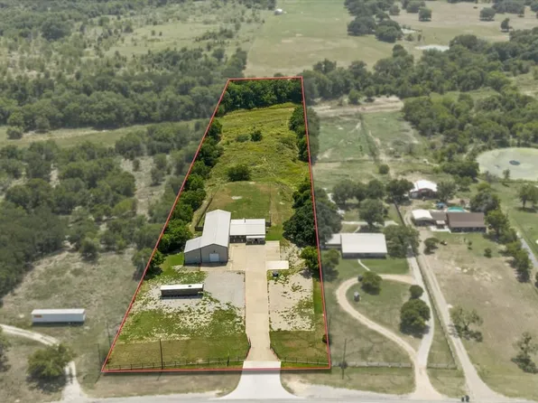 1050 S Graham St, Stephenville, TX 76401