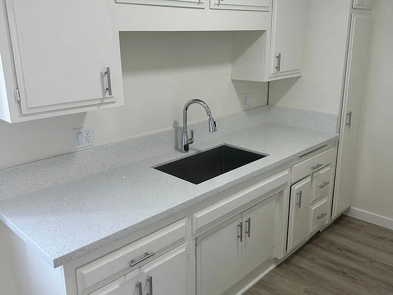 M701 — Photo 12