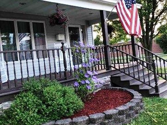 2nd image of 601 Mansion Ave