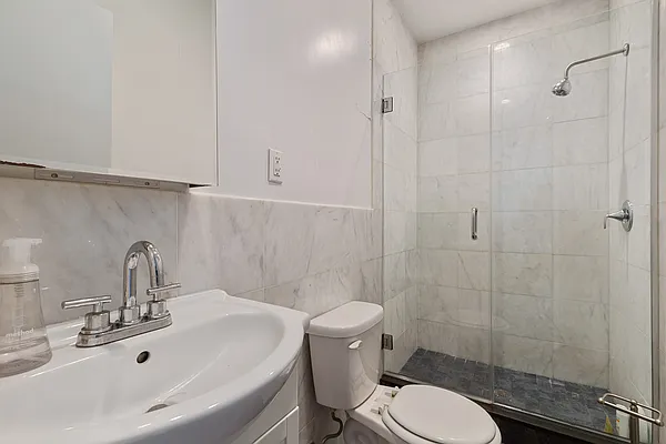 Rented by MNS | media 14