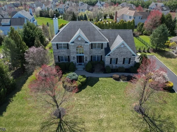 6 Gumble Ct, Hillsborough Twp., NJ 08844