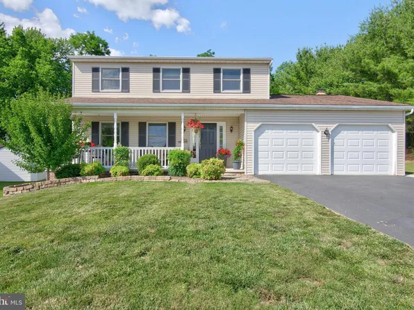 864 Hawthorn Ave, Mechanicsburg, PA 17055