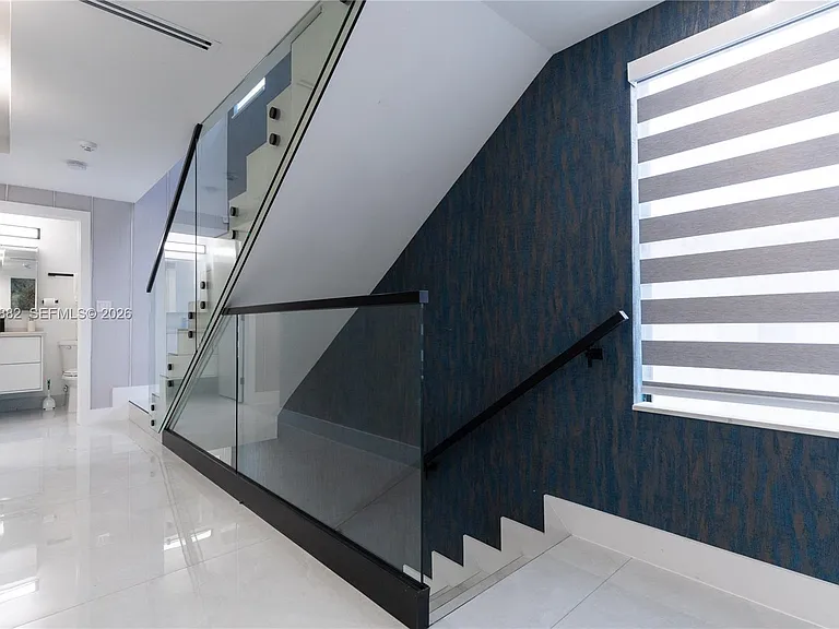 5601 N Ocean Dr — Photo 30