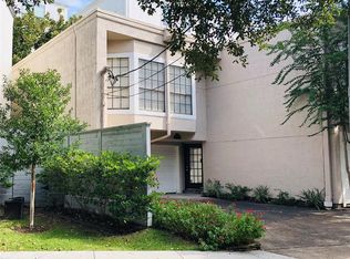 1718 Welch St APT C, Houston, TX 77006