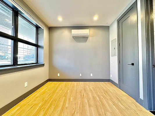 Rented by Doorway NYC, LLC | media 6