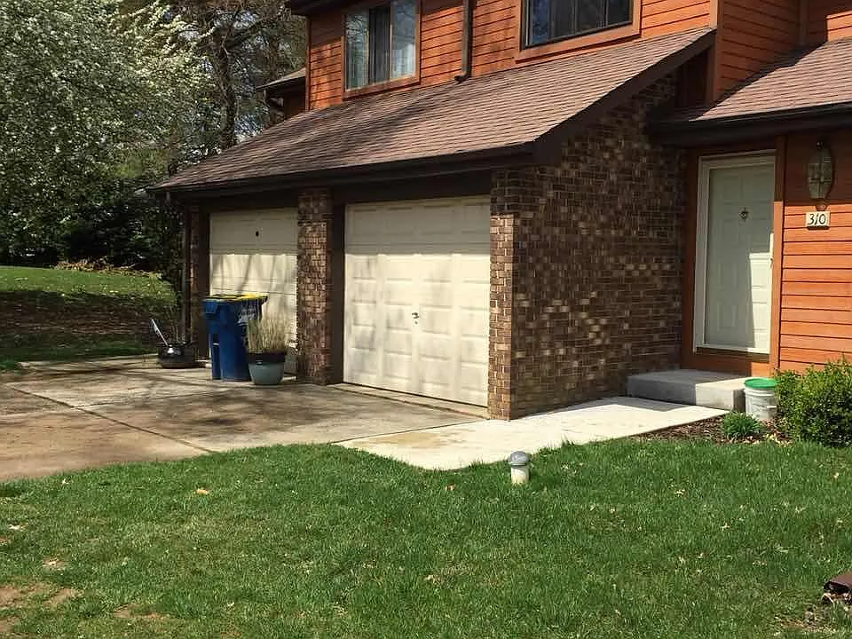 310 Winding Way