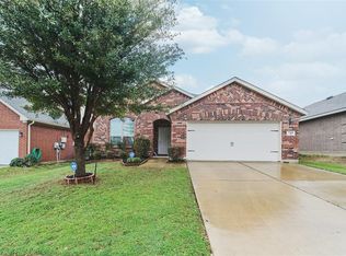 728 Kelley Ct, Fort Worth, TX 76120