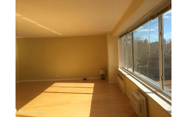 Rented by Douglas Elliman | media 14