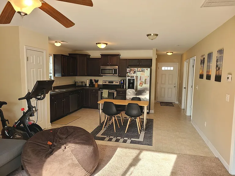 180 Pine Hollow Rd — Photo 7