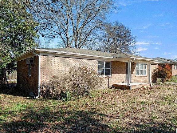 2nd image of 31 3rd Ave
