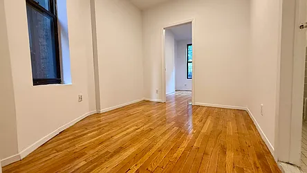 Rented by HOLTON REAL ESTATE INC.