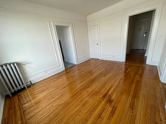 Rented by MQ Realty LLC | media 14