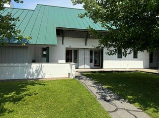 185 Village Green Dr #4, Stowe, VT 05672