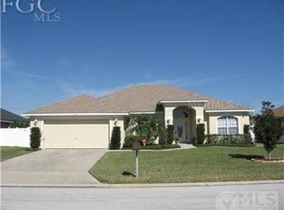 454 Willowbrook Dr, Lehigh Acres, FL 33972