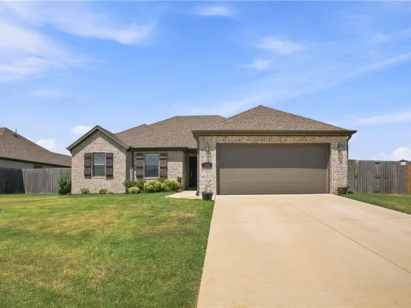 370 Taverner Xing, Farmington, AR 72730